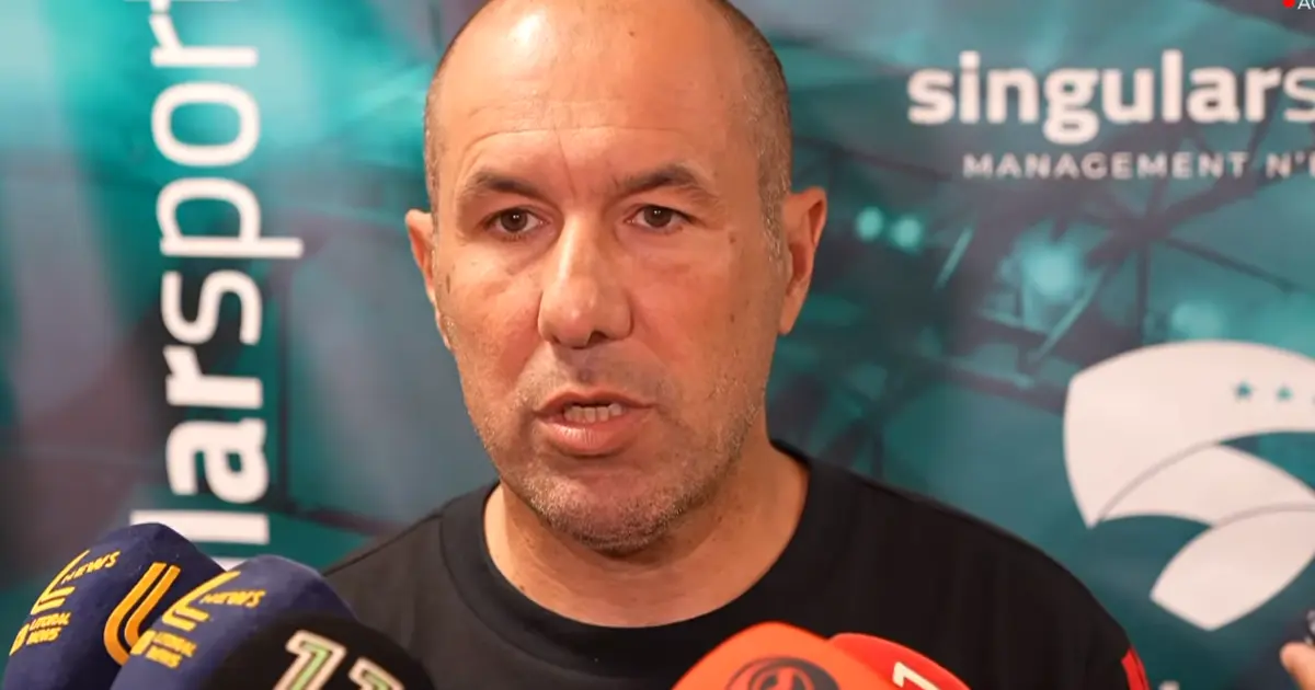 Leonardo Jardim analisa retorno de convocados após amistoso do Flamengo