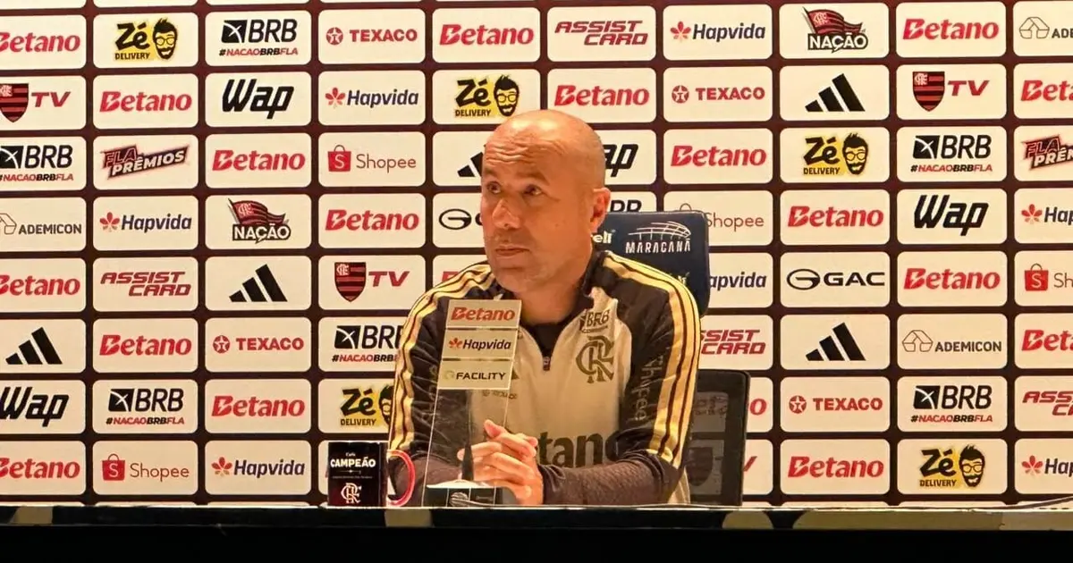 Leonardo Jardim critica arbitragem após empate do Flamengo com o São Paulo