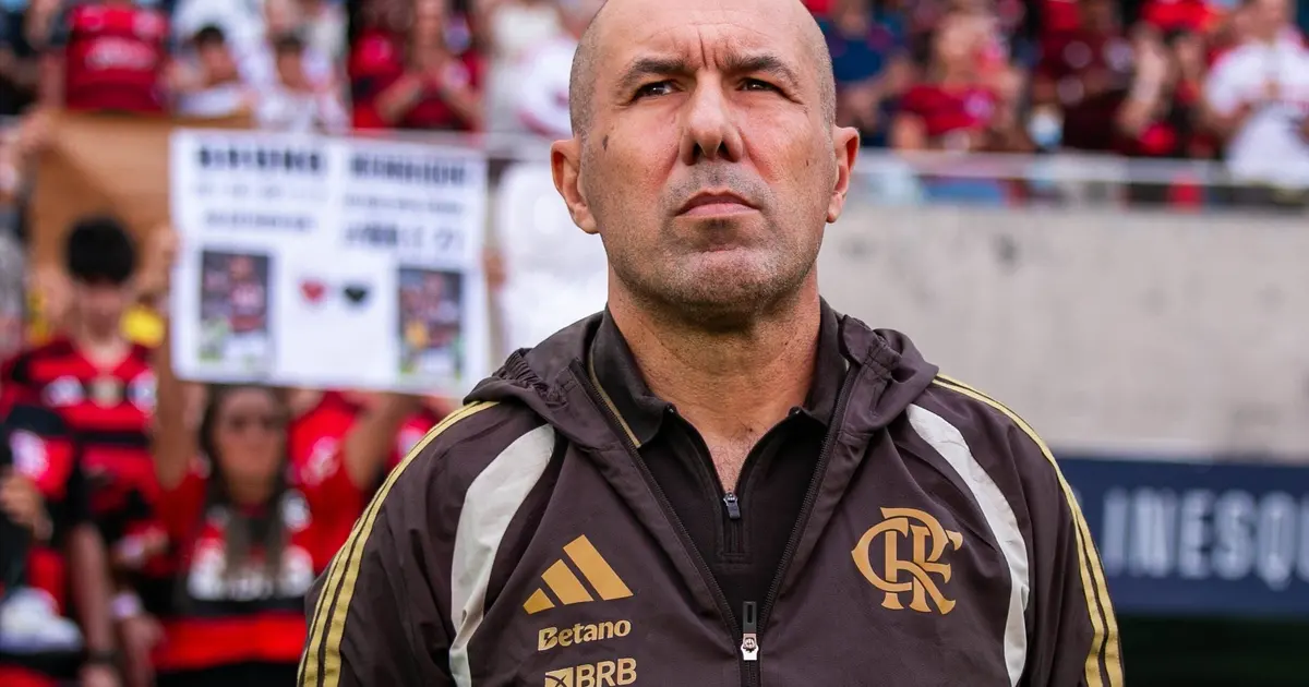 Leonardo Jardim expressa preocupação com lesões e busca por reforços no Flamengo