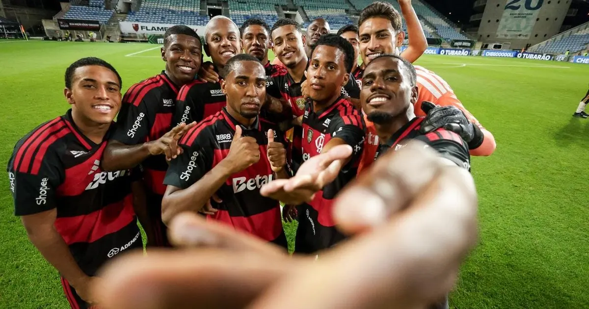 Flamengo se prepara para amistoso contra o Olimpia com novidades no elenco