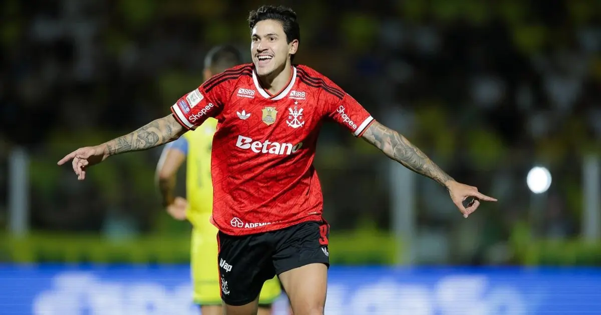 Flamengo se destaca com goleada e plano tático eficaz de Leonardo Jardim
