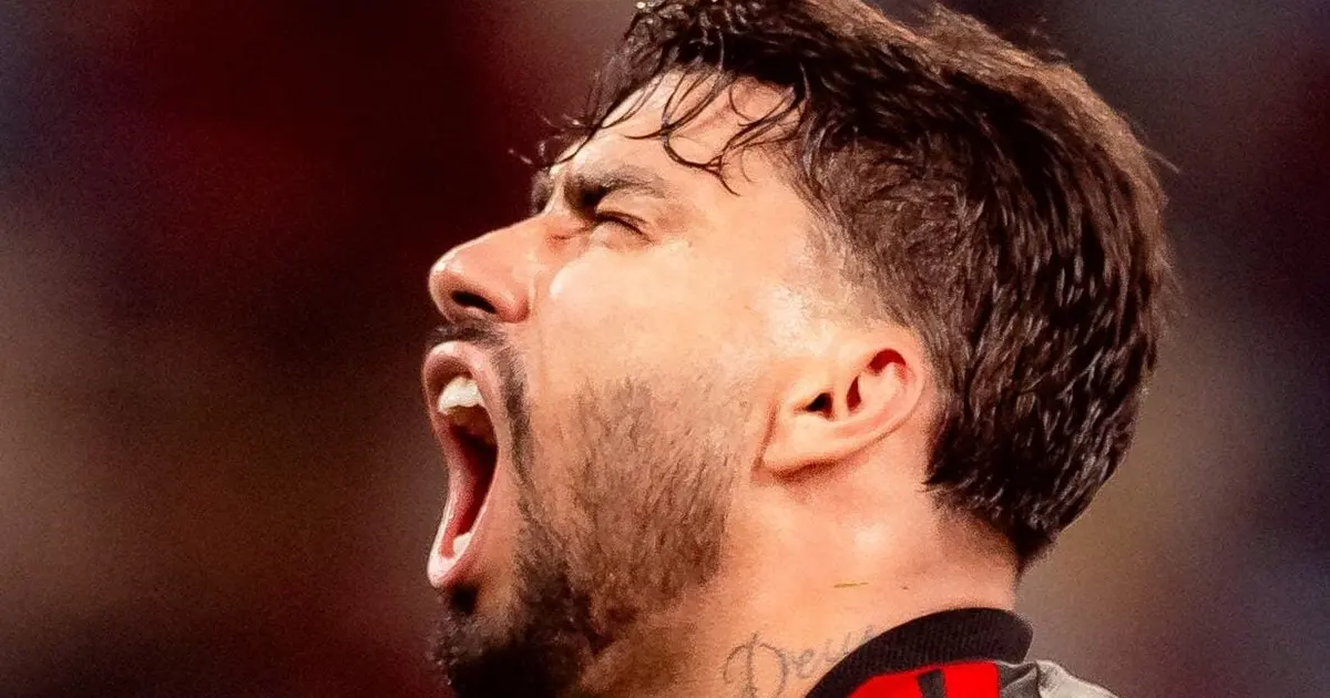 Lucas Paquetá fala sobre desafios do Flamengo em coletiva ao vivo