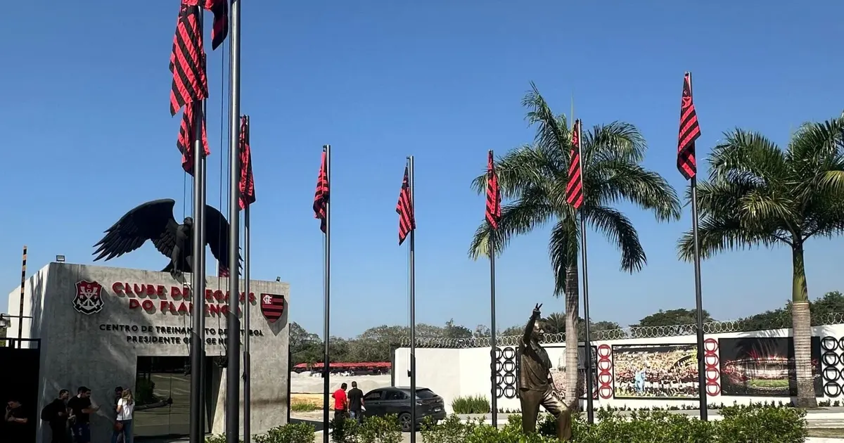 Flamengo encerra semestre com déficit, mas registra recorde em contratações