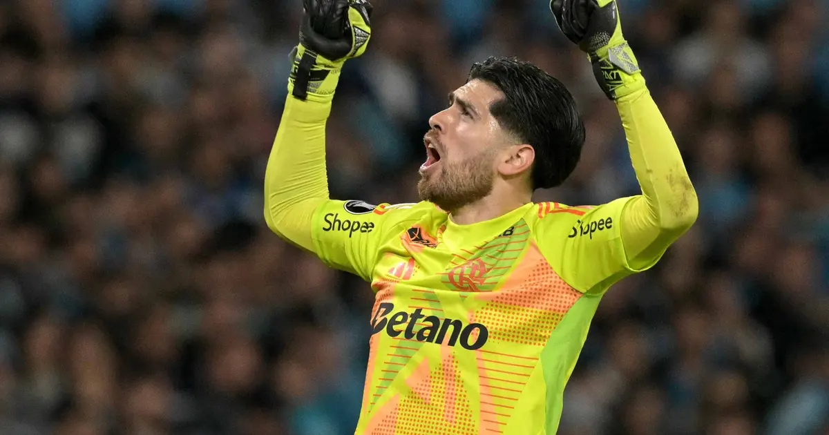 Rossi defende seu papel no Flamengo e fala sobre críticas recebidas