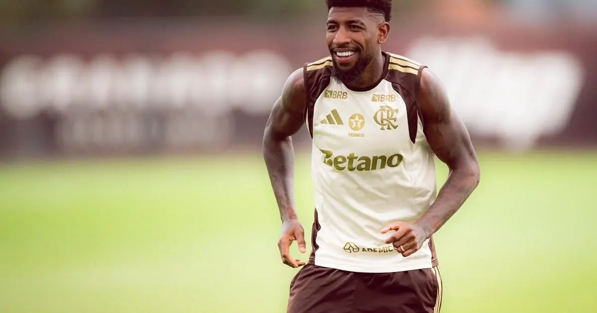 Emerson Royal fala sobre desafios do Flamengo e rivalidade saudável na equipe