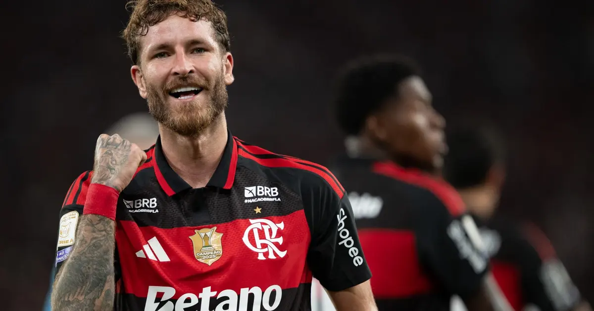 Léo Pereira impressiona com golaços em treino do Flamengo; assista ao vídeo