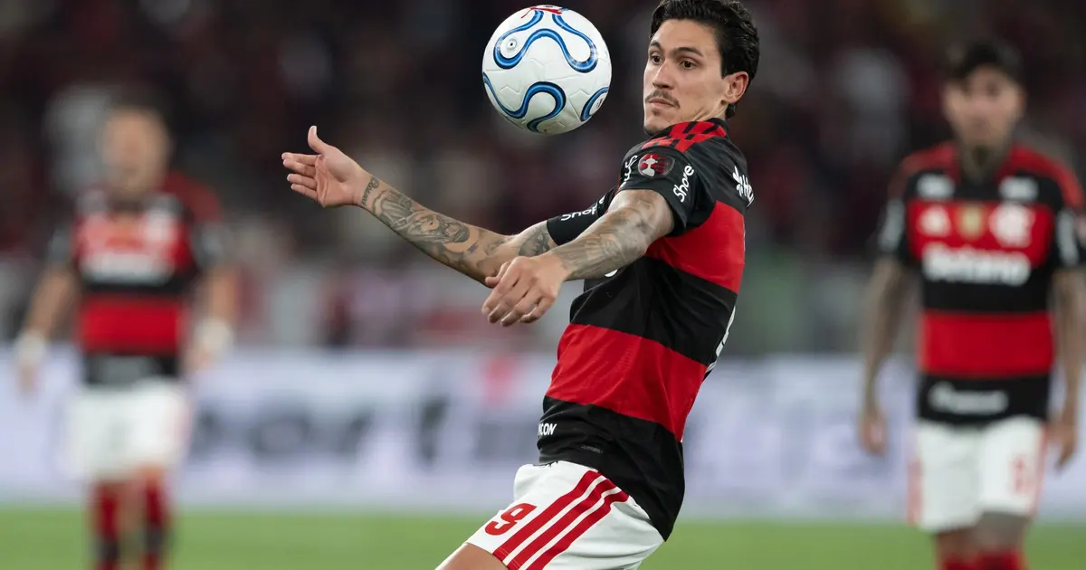 Flamengo perde oportunidades e sofre derrota no Mineirão em jogo decisivo