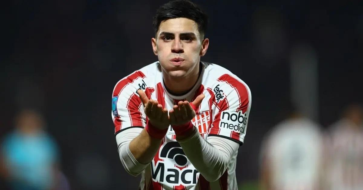 Flamengo demonstra interesse em Alex Luna, jovem promessa argentina