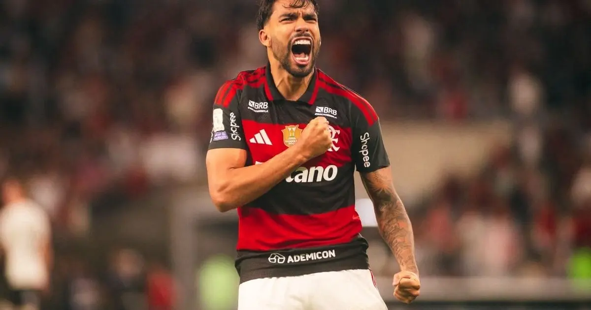Flamengo supera Corinthians com gol decisivo e reassume liderança do Brasileirão