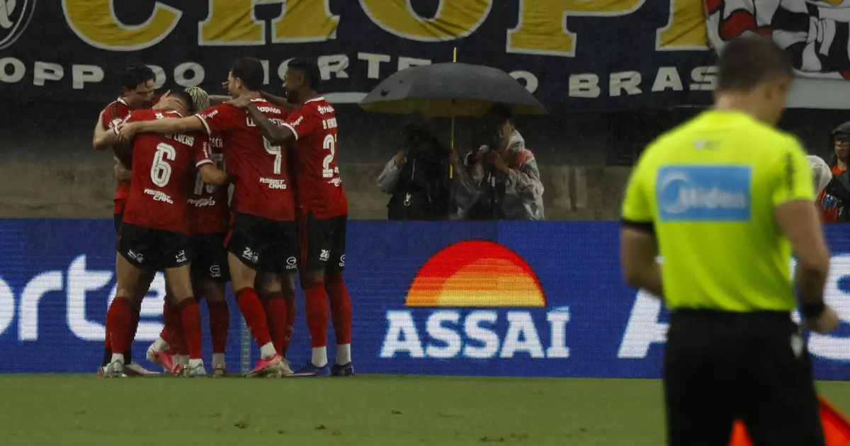 Flamengo assume liderança e se destaca como favorito ao título do Brasileirão