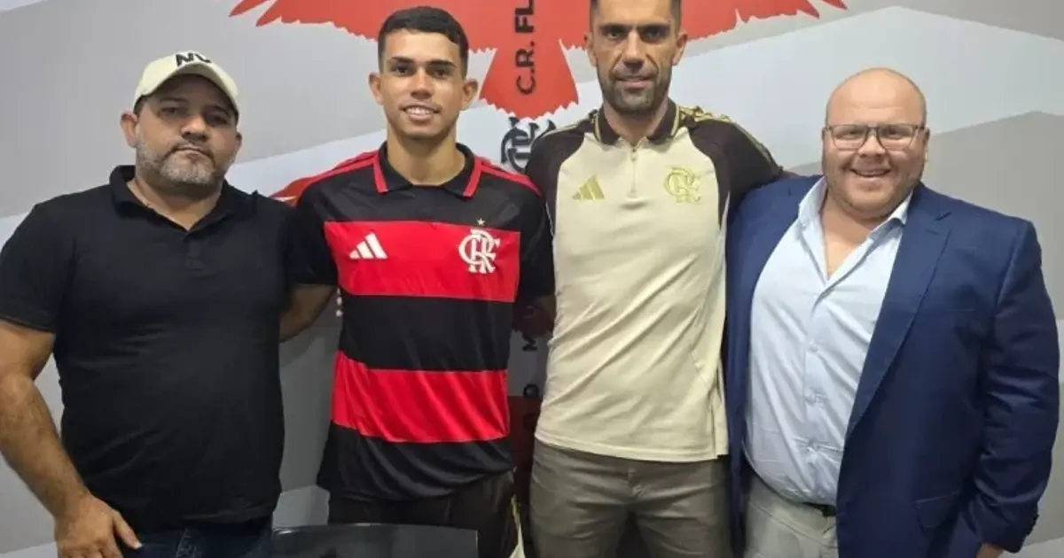 Pedro Henrique inicia sua trajetória no Flamengo após chegada ao Rio de Janeiro