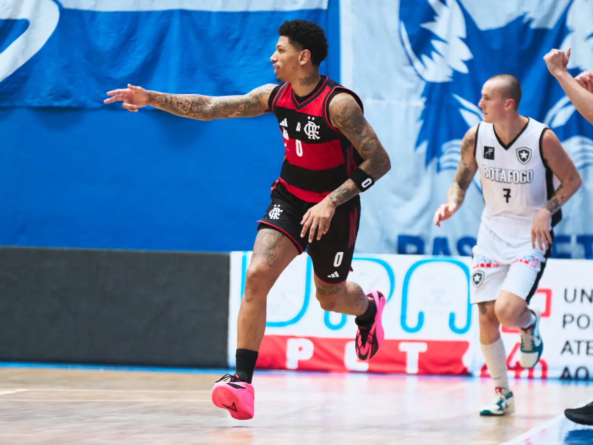 Flamengo conquista vitória convincente sobre Botafogo na estreia do NBB