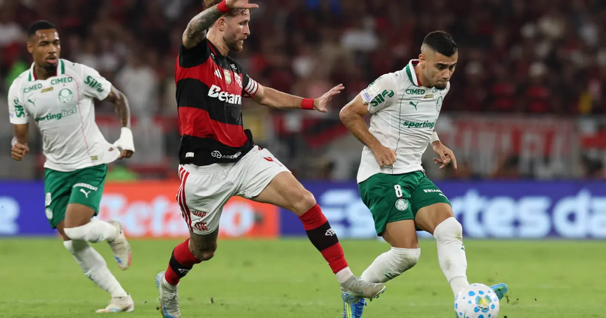 Flamengo e Palmeiras: Disputa acirrada pelo título do Brasileirão após 31 rodadas